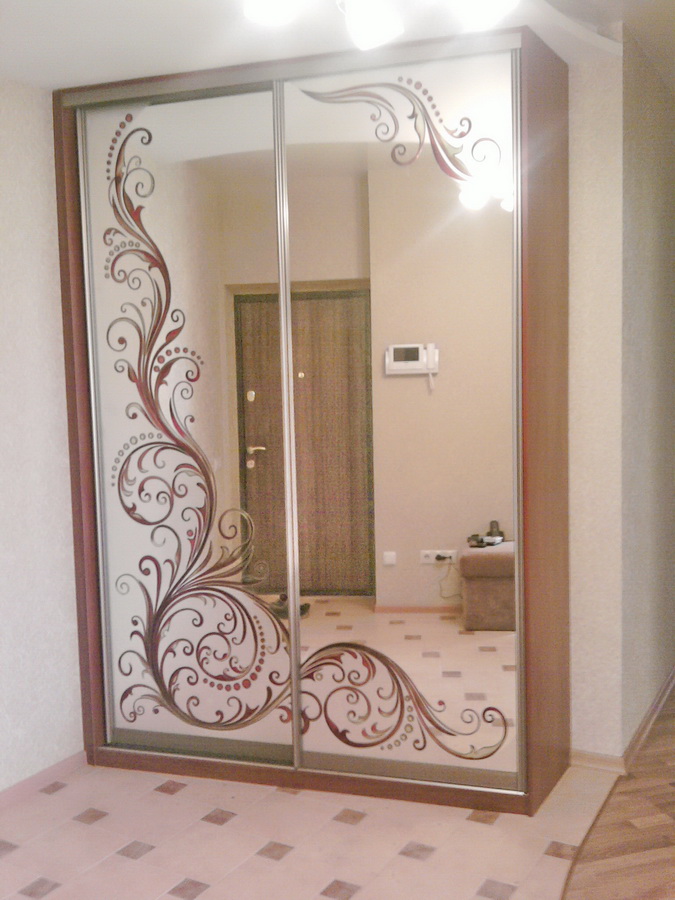 Шкаф купе с рисунком Минск, рисунок на зеркале шкафа купе, витраж шкаф ...